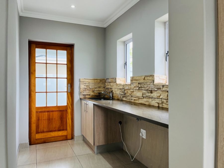 3 Bedroom Property for Sale in Kraaibosch Country Estate Western Cape